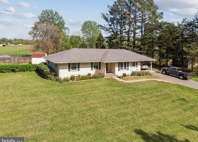 Property at 10009 Routts Hill Rd, Warrenton, VA 20186, 3 beds, 2.5 baths