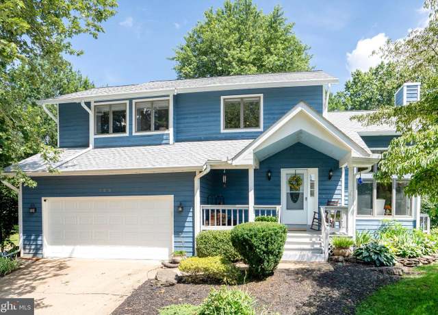 Property at 129 Fairfax St, Warrenton, VA 20186, 3 beds, 3.5 baths