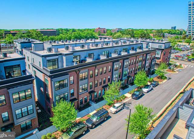 Property at 11237 Beaker St, Reston, VA 20190, 4 beds, 3.5 baths