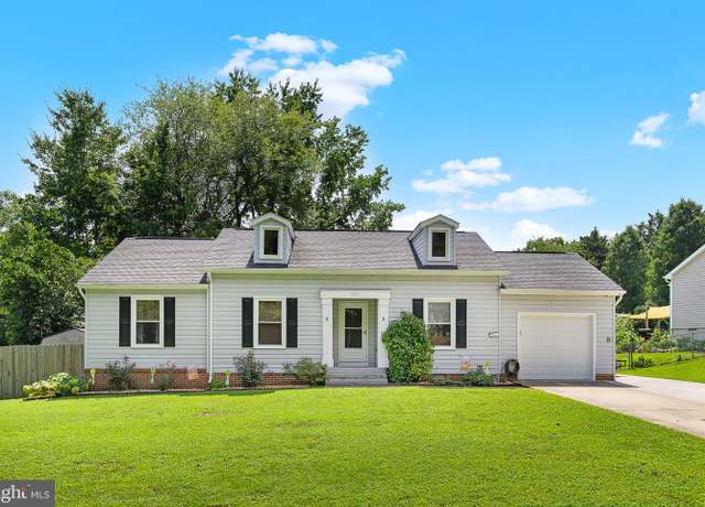 Property at 10813 Bent Tree Dr, Fredericksburg, VA 22407, 3 beds, 2 baths