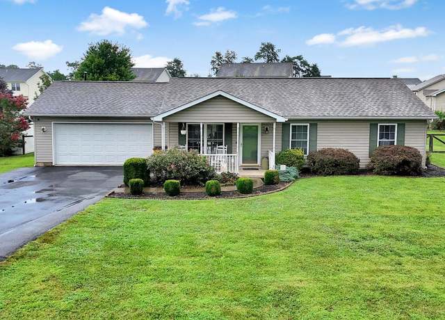 Property at 345 Close Dr, Martinsburg, WV 25404, 3 beds, 2 baths
