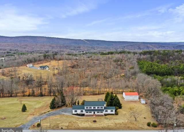Property at 1140 Waugh Rd, Berkeley Springs, WV 25411, 5 beds, 3.5 baths