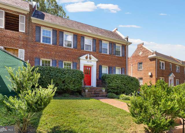 Property at 2650 39th St NW #3, Washington, DC 20007, 2 beds, 1 bath