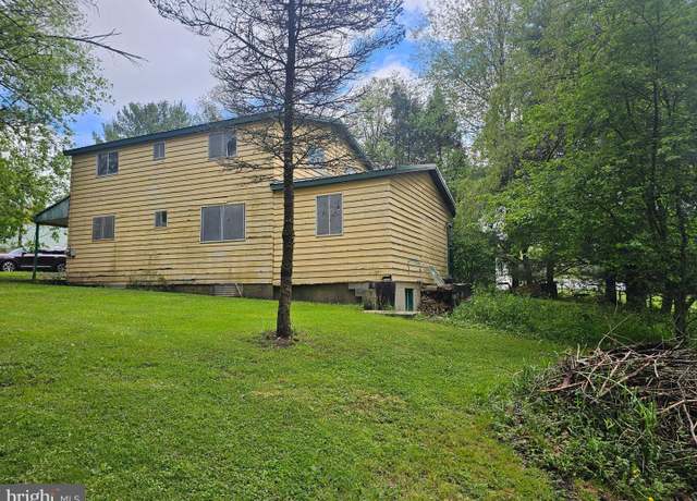 Property at 81 Timber Ln, Oakland, MD 21550, 4 beds, 1.5 baths