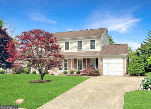 Property at 10628 Democracy Ln, Potomac, MD 20854, 4 beds, 3.5 baths