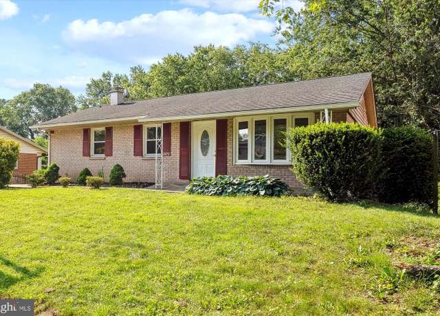 Property at 2007 Evansdale Dr, Hyattsville, MD 20783, 6 beds, 3 baths