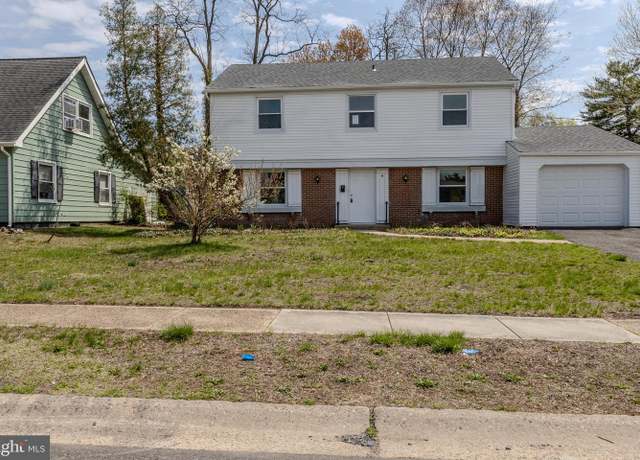 Property at 8 Buxmont Ln, Willingboro, NJ 08046, 4 beds, 2.5 baths