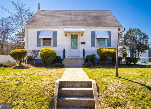 Property at 16 Robert St, Spotswood, NJ 08884, 3 beds, 1.5 baths
