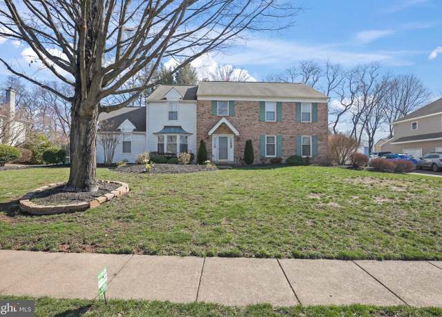 Property at 876 Henry Dr, Yardley, PA 19067, 4 beds, 2.5 baths