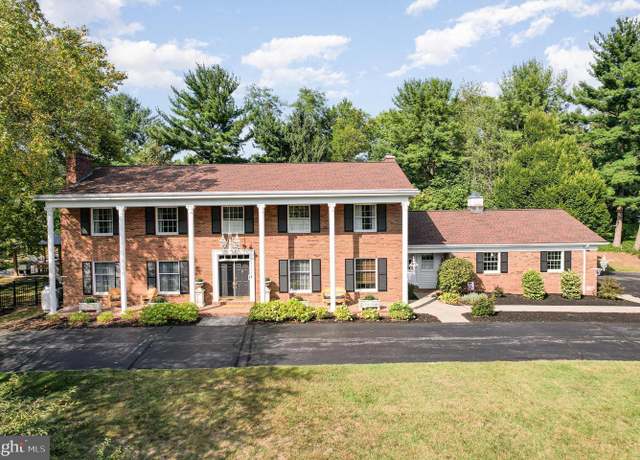 Property at 4300 Valleyview Rd, Harrisburg, PA 17112, 5 beds, 4.5 baths