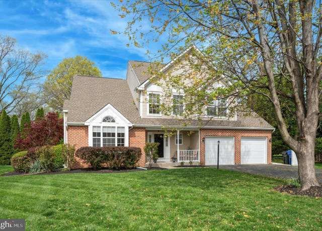 Property at 715 Scott Ln, Wallingford, PA 19086, 4 beds, 2.5 baths