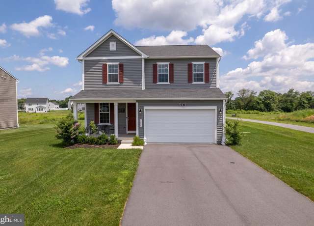 Property at 1478 Falcon Ln, Chambersburg, PA 17202, 3 beds, 2.5 baths