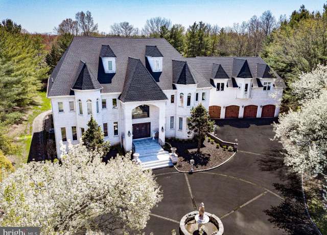 Property at 832 Paradise Dr, Ambler, PA 19002, 6 beds, 9 baths