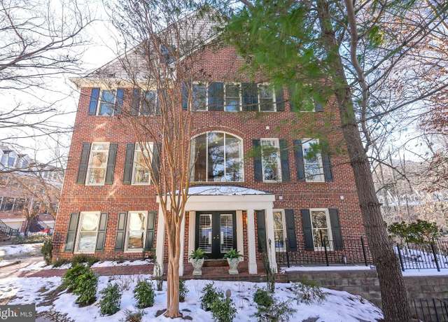 Property at 2124 21st Rd N, Arlington, VA 22201, 4 beds, 4 baths