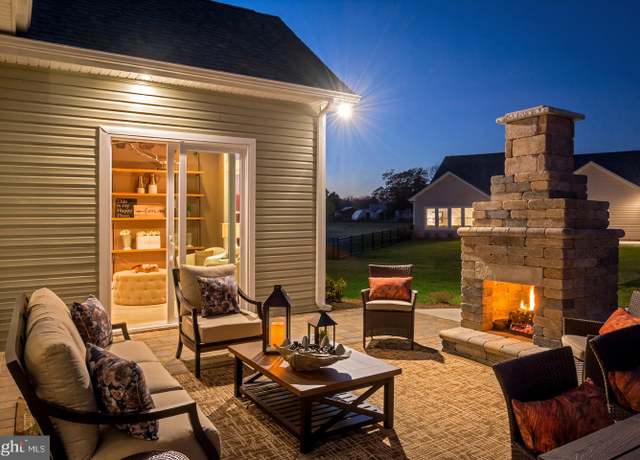 Property at 90 Resort Blvd, Dover, DE 19904, 3 beds, 3 baths