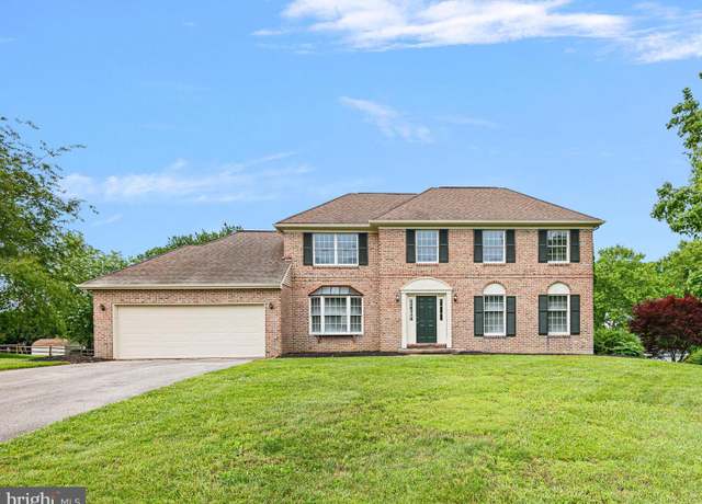 Property at 8 Taylors Farm Dr, Newark, DE 19711, 4 beds, 3.5 baths