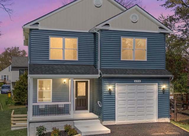 Property at 690 211th St, Pasadena, MD 21122, 4 beds, 3.5 baths