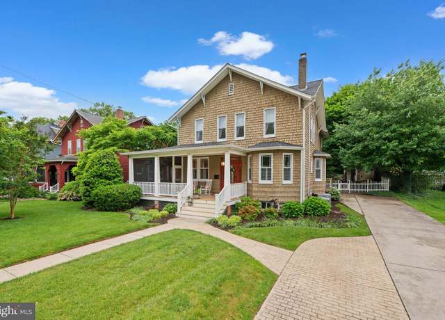 Property at 9 Melvin Ave, Catonsville, MD 21228, 4 beds, 2.5 baths