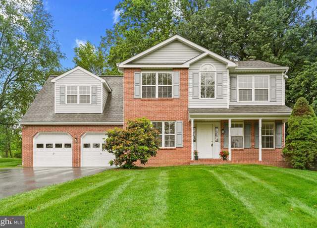 Property at 25 Landau Dr, Westminster, MD 21157, 3 beds, 2.5 baths