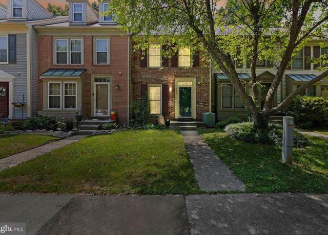 Property at 3804 Angelton Ct, Burtonsville, MD 20866, 2 beds, 2.5 baths