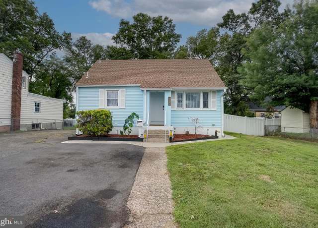 Property at 1026 W Browning Rd, Bellmawr, NJ 08031, 3 beds, 2 baths