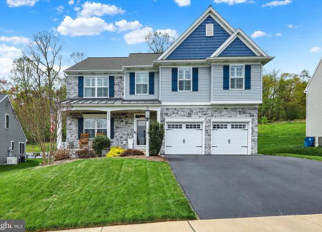 Property at 3930 Archer Ln, Columbia, PA 17512, 4 beds, 2.5 baths