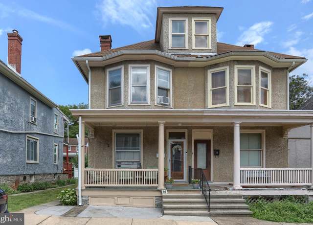 Property at 312 Park Ave, Lebanon, PA 17042, 3 beds, 1.5 baths