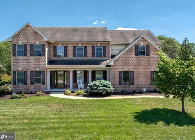 Property at 680 Foxtail Dr, York, PA 17404, 6 beds, 4.5 baths
