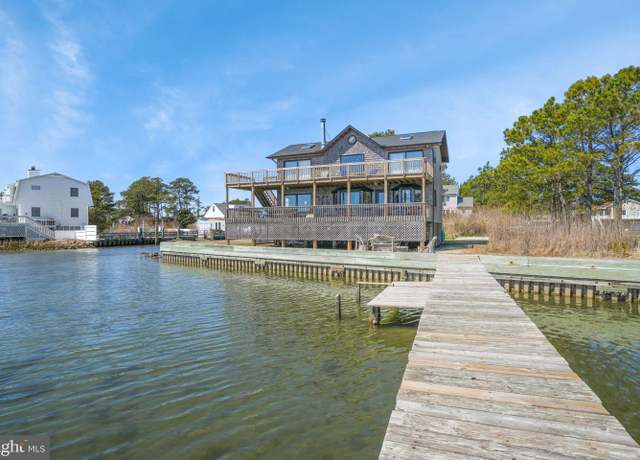 Property at 5148 Twilley Dr, Chincoteague Island, VA 23336, 3 beds, 3 baths