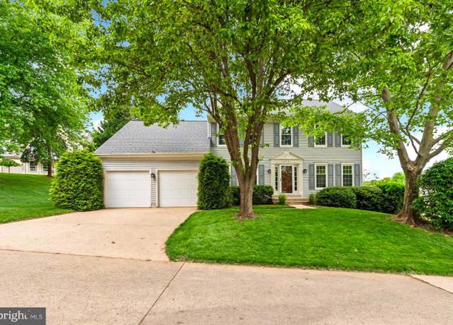 Property at 1276 Mason Mill Ct, Herndon, VA 20170, 4 beds, 3.5 baths