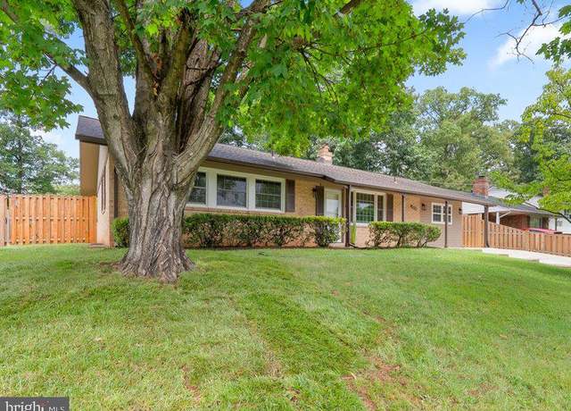 Property at 14926 Greymont Dr, Centreville, VA 20120, 4 beds, 1.5 baths
