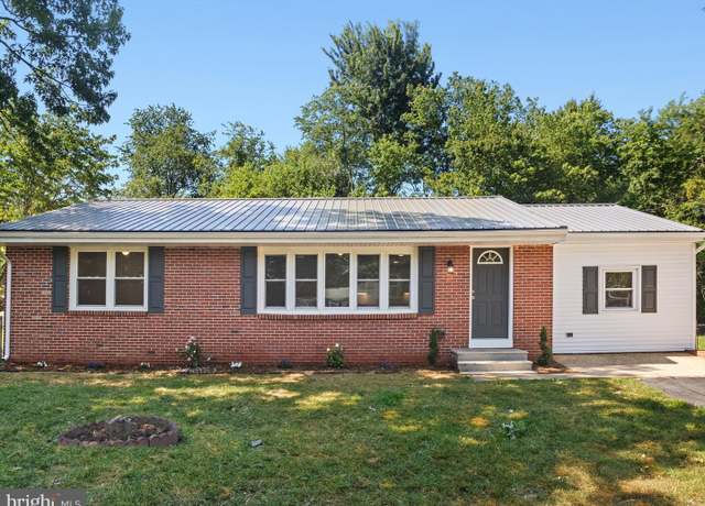 Property at 16 Orange St, Magnolia, DE 19962, 3 beds, 2 baths