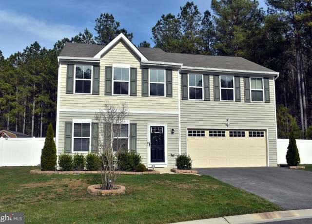 Property at 38475 Charles Ct, Delmar, DE 19940, 4 beds, 3 baths