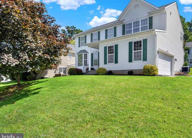 Property at 4250 Flail Dr, Hampstead, MD 21074, 4 beds, 2.5 baths