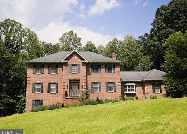 Property at 13814 W End Farm Rd, Upper Marlboro, MD 20772, 4 beds, 3.5 baths