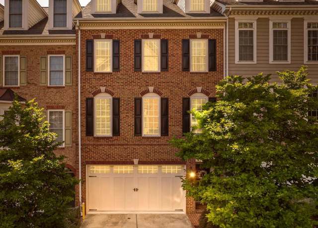 Property at 3545 Goddard Way, Alexandria, VA 22304, 3 beds, 3 baths
