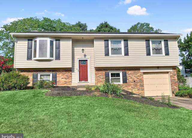 Property at 4518 Flintstone Rd, Alexandria, VA 22306, 5 beds, 2.5 baths