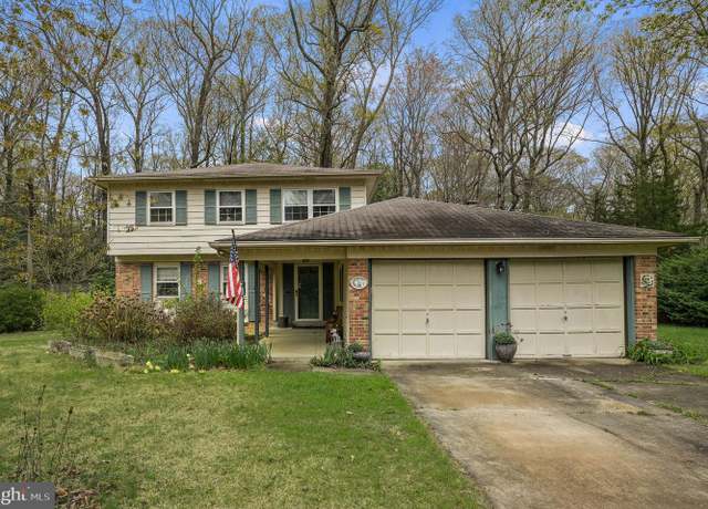 Property at 131 Merion Rd, Dover, DE 19904, 4 beds, 2.5 baths