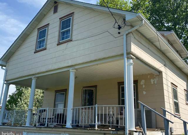 Property at 17670 Sabillasville Rd, Sabillasville, MD 21780, 4 beds, 1 bath