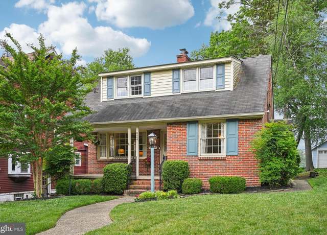 Property at 824 Colford Ave, Collingswood, NJ 08108, 4 beds, 2 baths