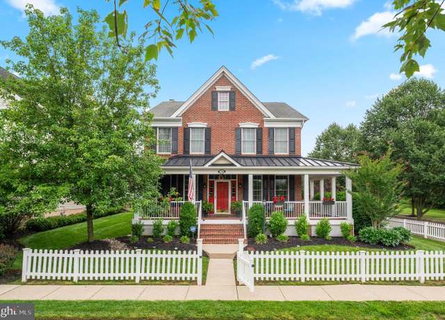 Property at 236 Cambridge Pl, Chalfont, PA 18914, 4 beds, 2.5 baths