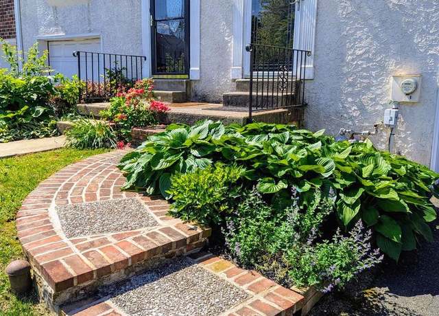 Property at 40 Kingston Ter, Aston, PA 19014, 2 beds, 2.5 baths