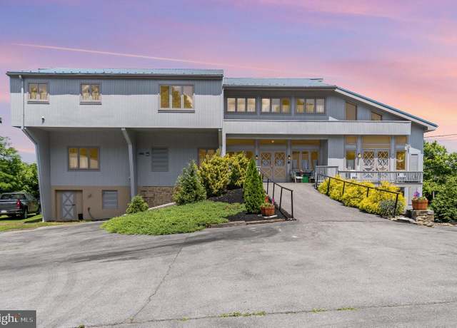 Property at 2540 Falling Spring Rd, Chambersburg, PA 17202, 11 beds, 6 baths