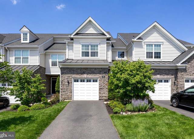 Property at 210 Ella Ln, Conshohocken, PA 19428, 3 beds, 3.5 baths