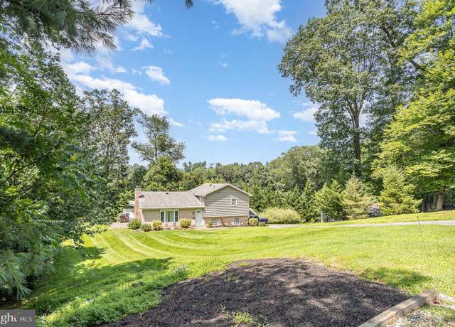 Property at 29 Eagle Ln, Etters, PA 17319, 3 beds, 1 bath