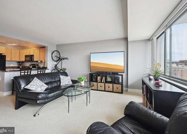 Property at 800 4th St SW Unit S616, Washington, DC 20024, 1 bath