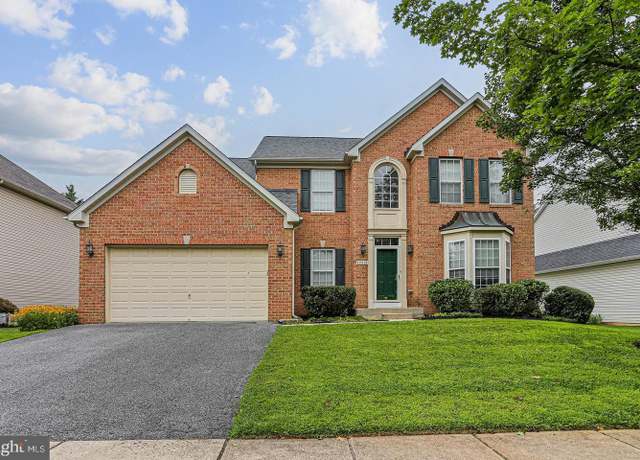 Property at 12213 Statewood Rd, Reisterstown, MD 21136, 4 beds, 3.5 baths