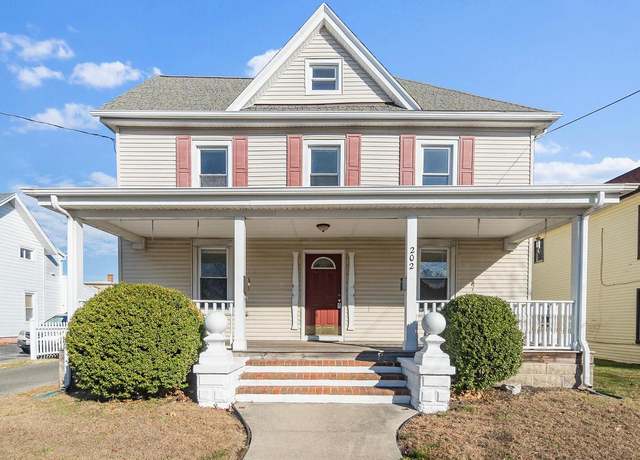 Property at 202 Maryland Ave, Cambridge, MD 21613, 6 beds, 2.5 baths