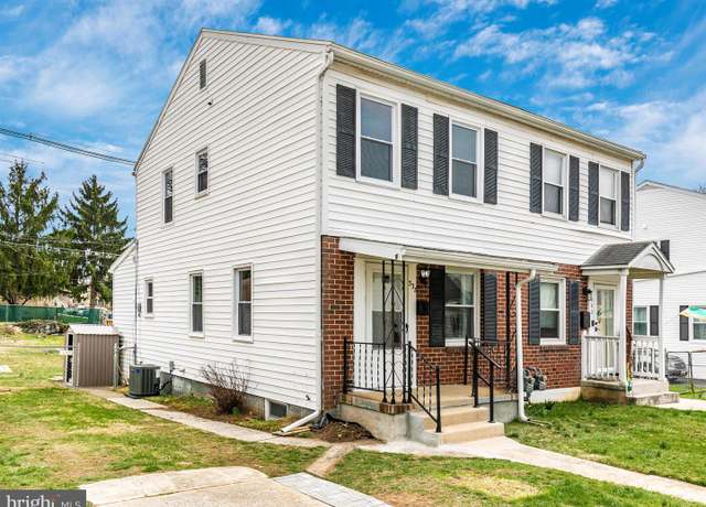 Property at 338 Radcliffe Ave, Hagerstown, MD 21740, 3 beds, 2.5 baths