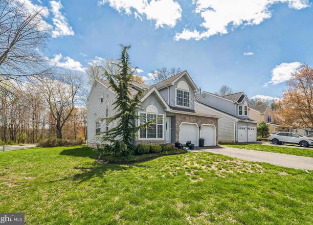 Property at 157 Ridgewood Way, Burlington, NJ 08016, 3 beds, 2.5 baths